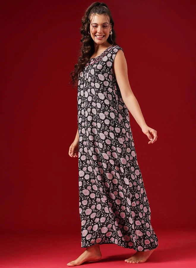 Clovia Women Floral Print Rayon Sleeveless Nightdress